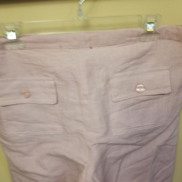 NWT Really cute linen pink pants - Picture 3 of 3
